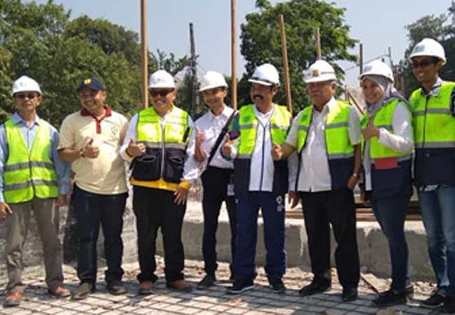 Kunjungan Menteri PUPR ke Proyek Fly Over Manahan, Solo